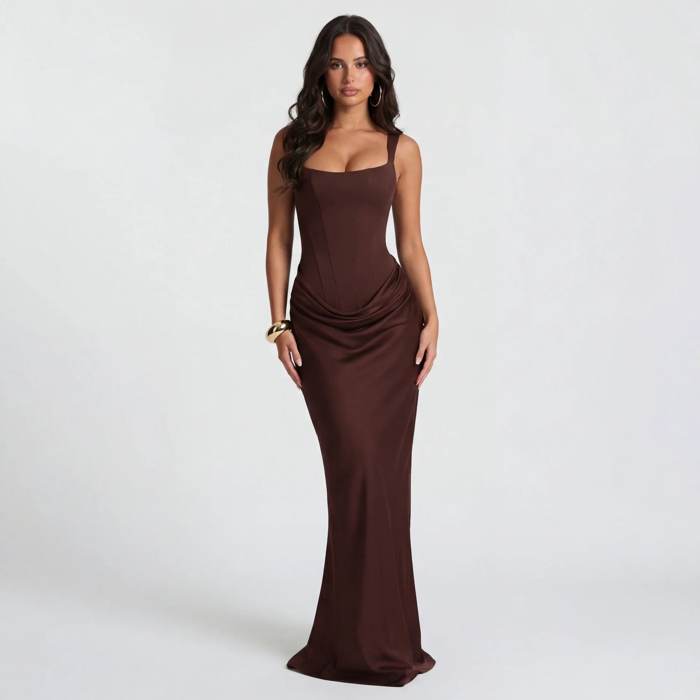 SAINT | Hourglass Maxi - saint essentials